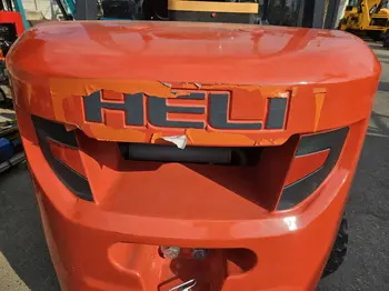 Dizel viljuškar Heli • 3t, godište 2025 • slika 3