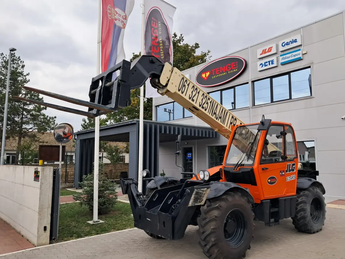 Teleskopski utovarivač / Telehendler JLG • 3614 RS • 2