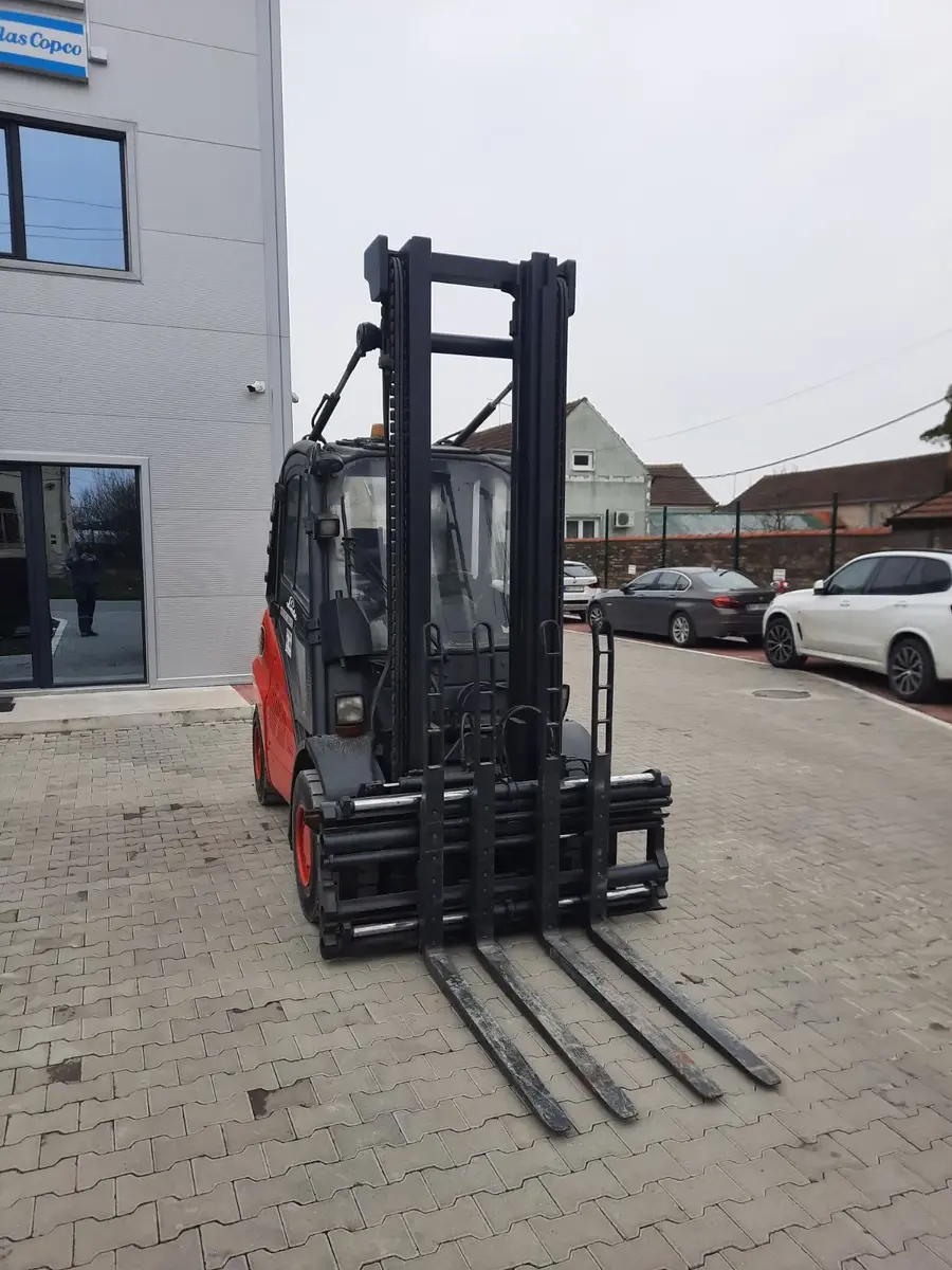 Dizel viljuškar Linde • H50D • 2