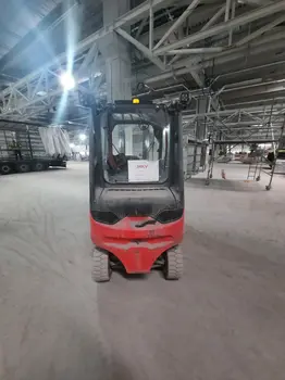 Električni viljuškar Linde • E50 • slika 4