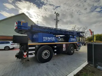 Auto dizalica sa korpom Liebherr • LTM 1030 2.1 • slika 5