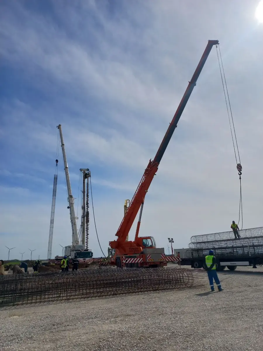 Auto dizalica sa korpom Liebherr • LTM 1045.1 • 10