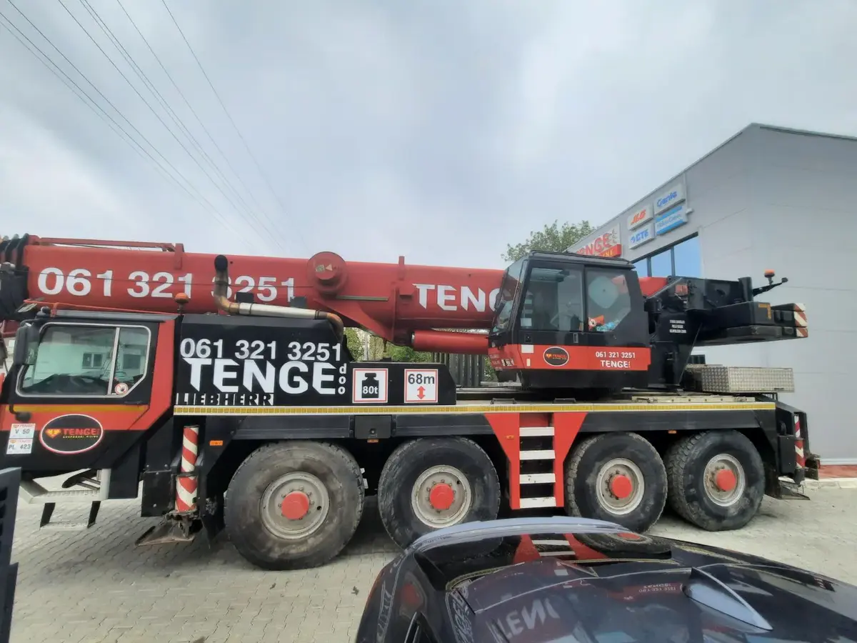 Auto dizalica sa korpom Liebherr • LTM 1080 • 4