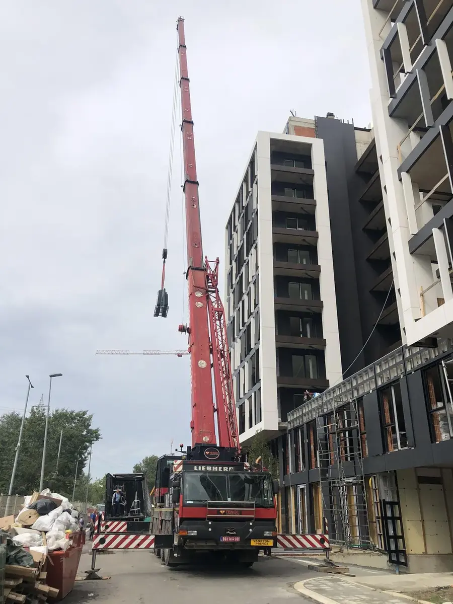 Auto dizalica sa korpom Liebherr • LTM 1080 • 7