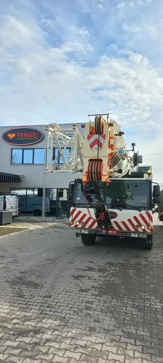 Auto dizalica sa korpom Liebherr • LTM 1150 • 7