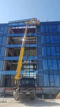 Auto dizalica sa korpom Volvo • MULTITEL J335 ALU • slika 3