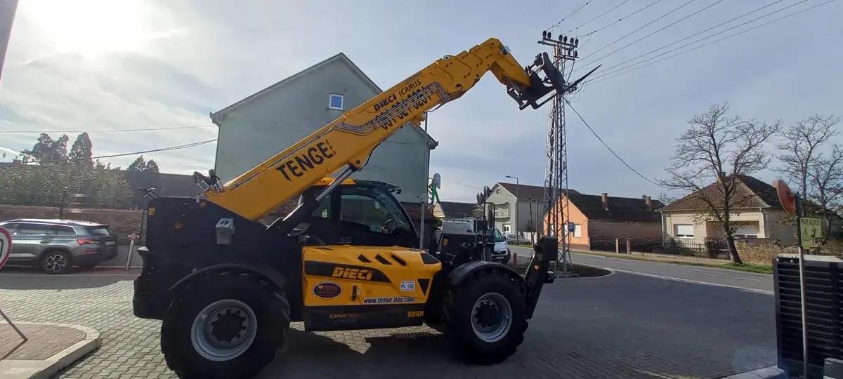 Teleskopski utovarivač / Telehendler Dieci • ICARUS 50.18 • 2