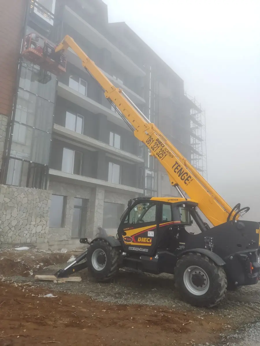 Teleskopski utovarivač / Telehendler Dieci • ICARUS 50.18 • 8