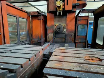 Glodalica Ivanovo IR 800CNC, godište 1986 • slika 4