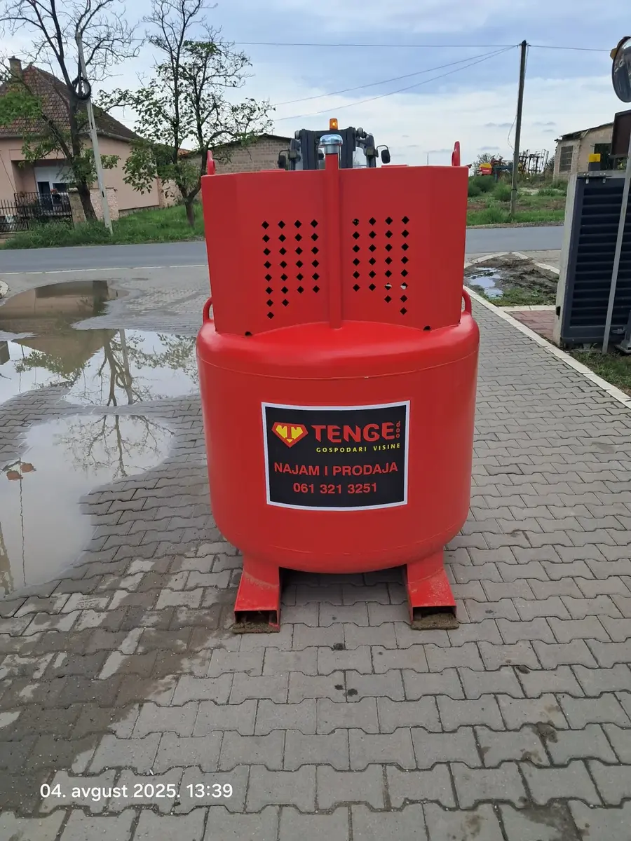 None CISTERNA ZA GORIVO SA PUMPOM • TEHNIX • 1000, godište 2025 • 4