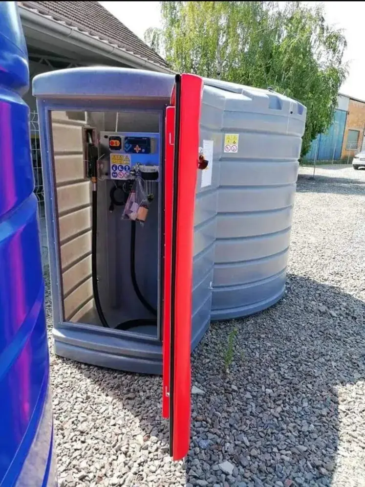 None CISTERNA ZA GORIVO SA PUMPOM • SWIMER • 5000, godište 2021 • 3