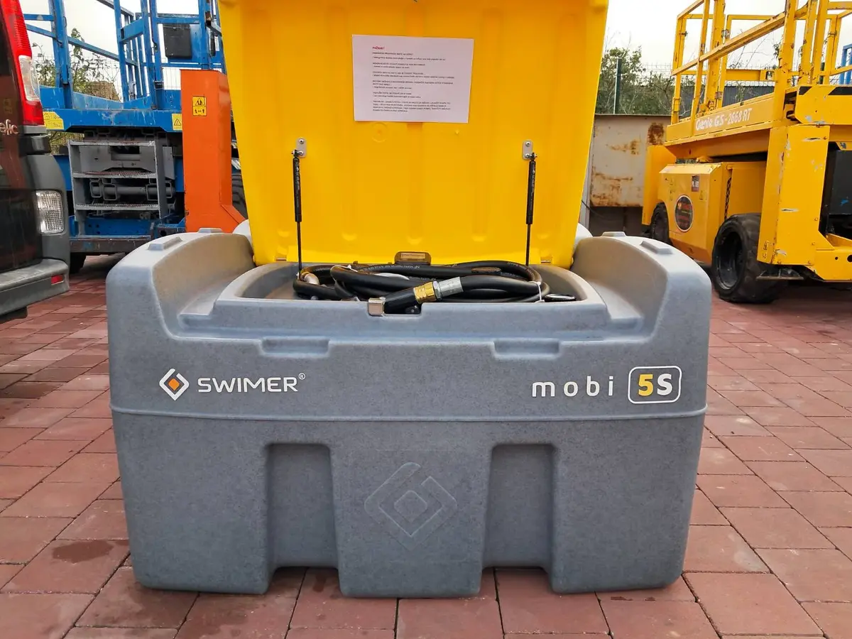 None CISTERNA ZA GORIVO SA PUMPOM • SWIMER • 400 • 2