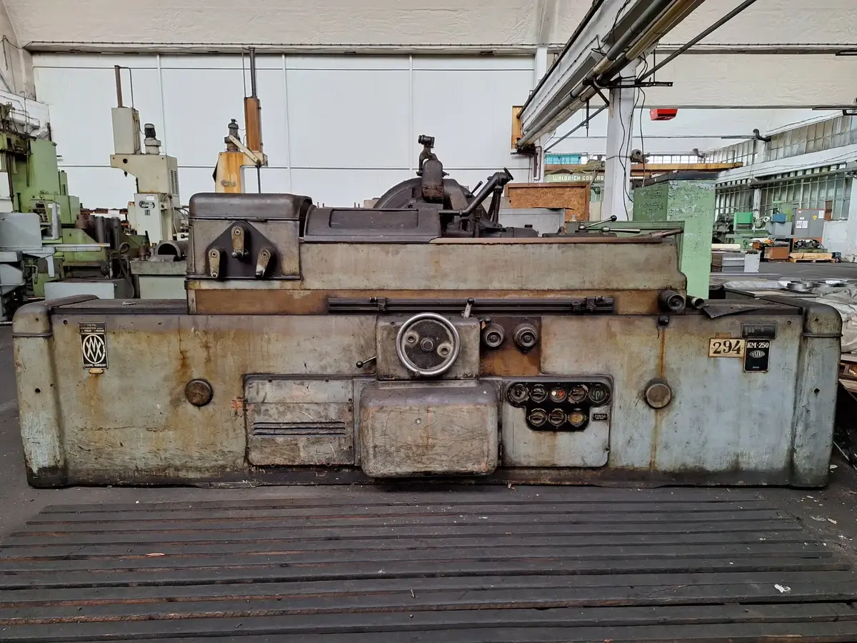 Brusilica Csepel KM 250, godište 1978 • 3