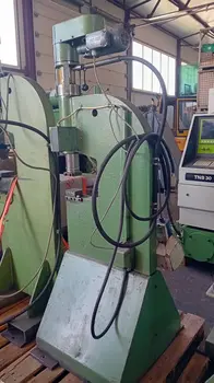 Presa za lim Hidraulična presa Kreso, godište 1992 • slika 10