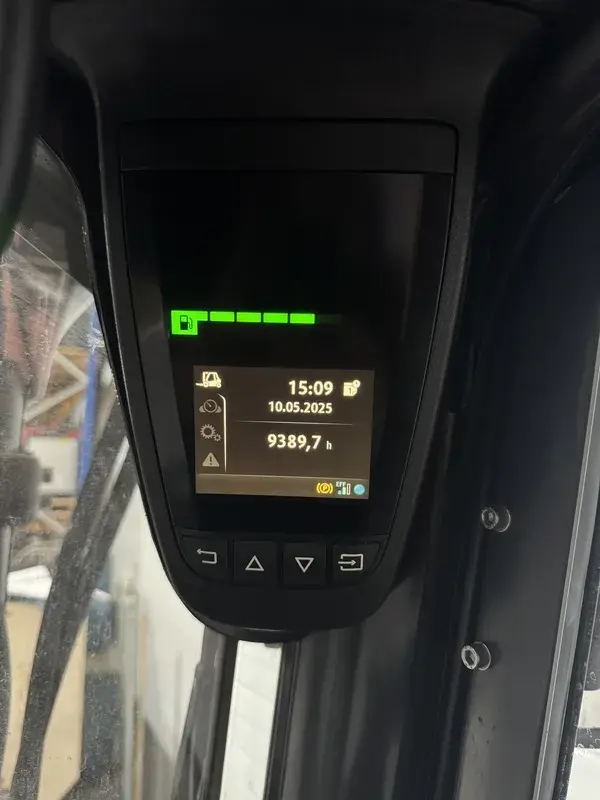 Gasni viljuškar Linde • Linde H16T-01, godište 2019 • 7