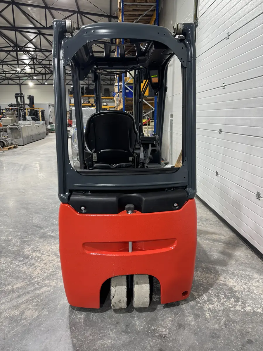 Električni viljuškar Linde • Linde E16H, godište 2009 • 4