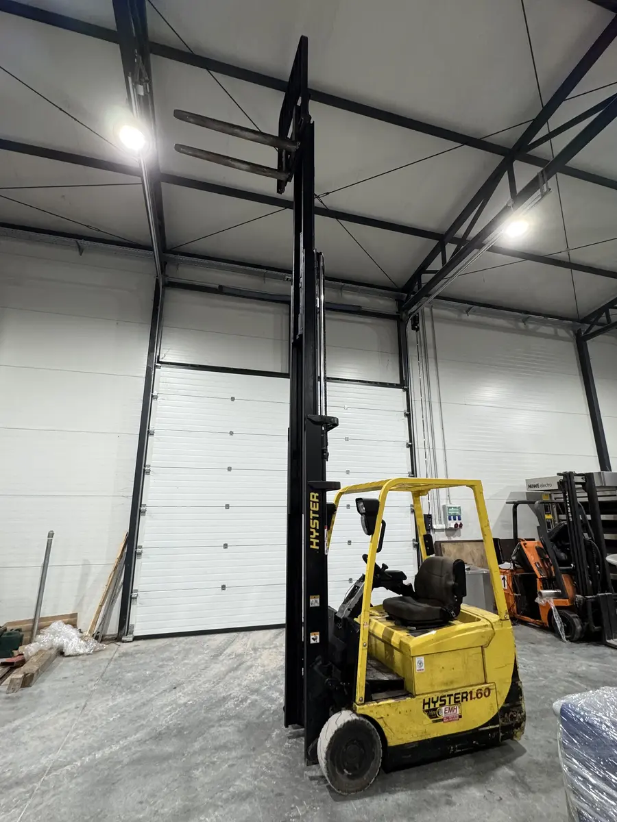 Električni viljuškar Hyster • Hyster 1.60 , godište 2008 • 1