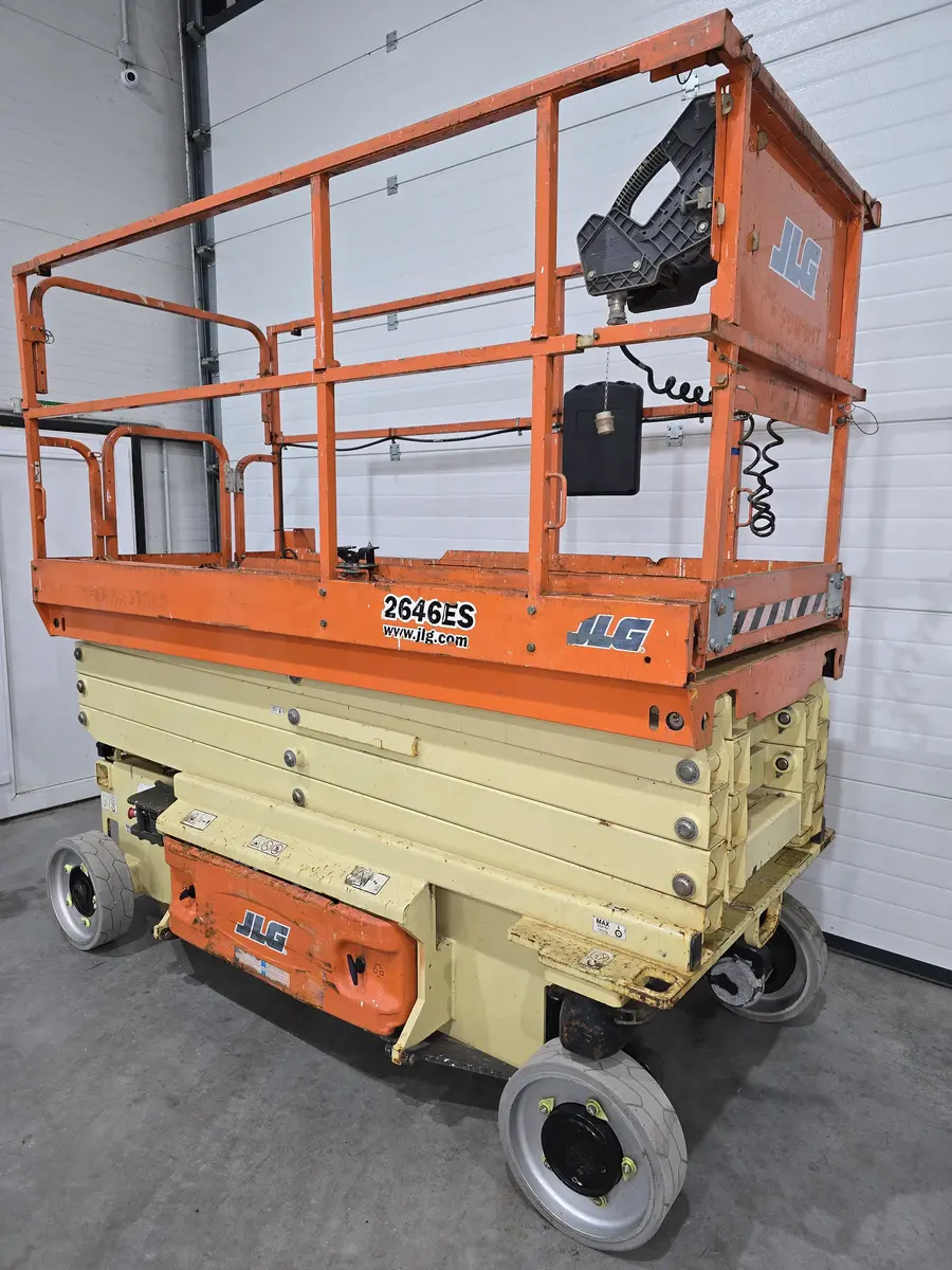 Makazasta platforma JLG • JLG 2646 ES, godište 2016 • 2