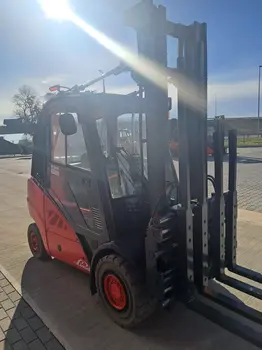 Gasni viljuškar Linde • H30T, godište 2008 • slika 2