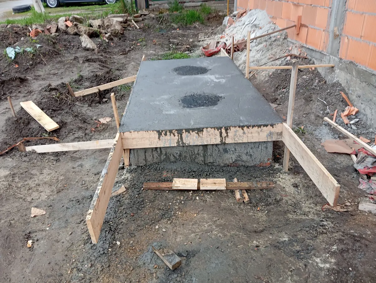 None Izgradnja šahti • 2