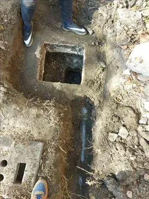 None Pravljenje vodovodne i kanalizacione mreže • 11