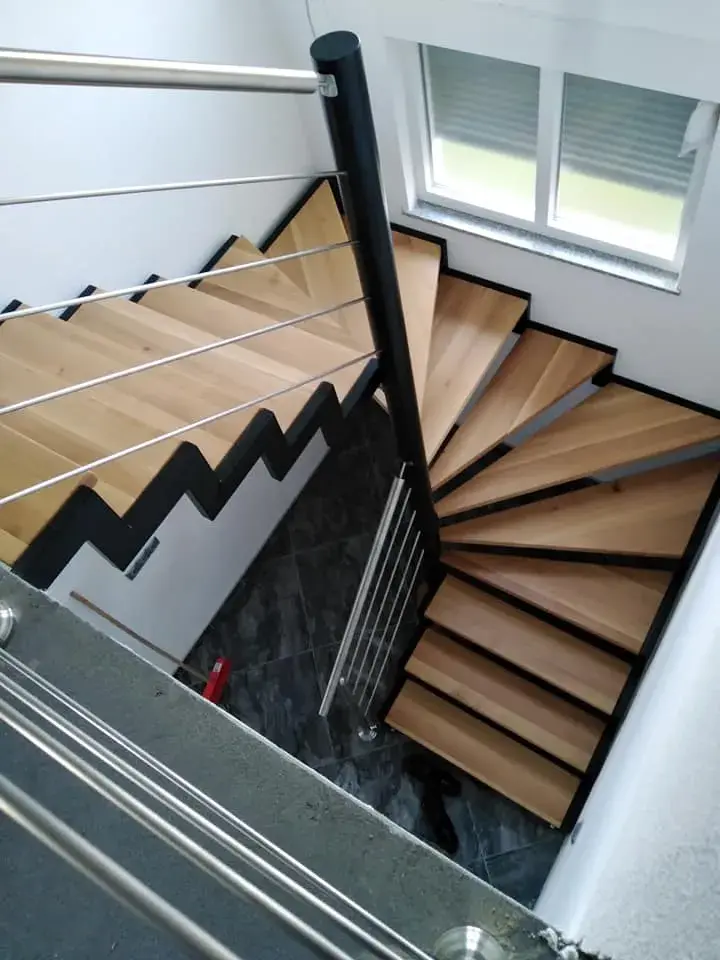 None Zavarivanje MIG MAG metodom - bravarske usluge • 2