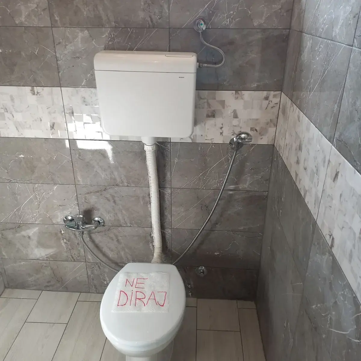 None Keramičarski radovi • 6