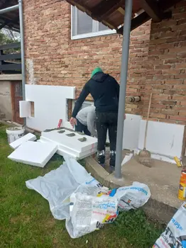 None Postavljanje demit fasade • slika 8