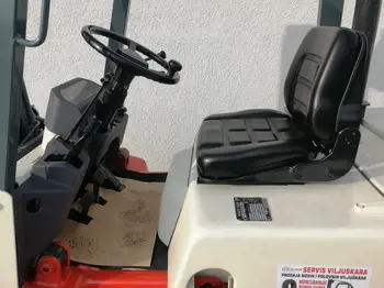 Gasni viljuškar Nissan • UJ02A25U, godište 1998 • slika 7