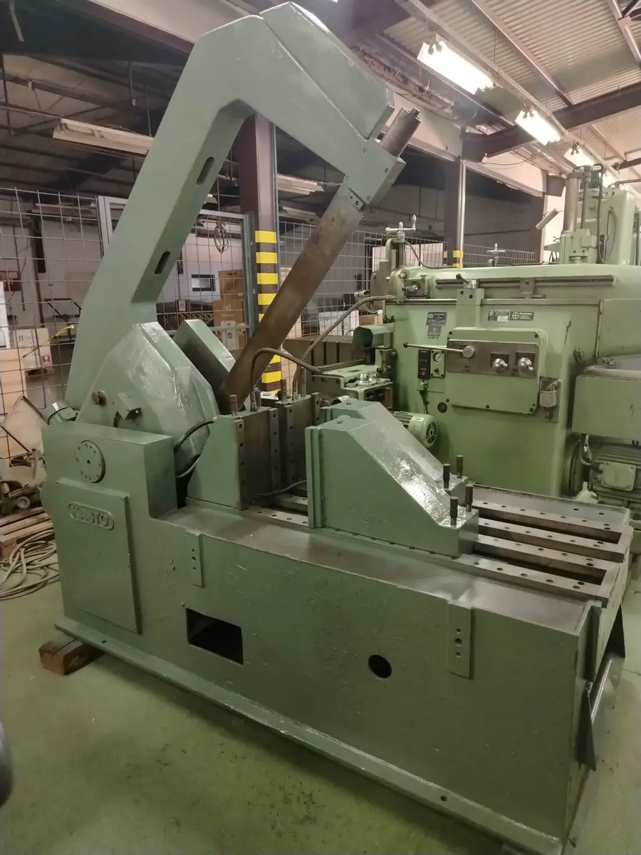 Glodalica Kastro 650 sa vučom • 1