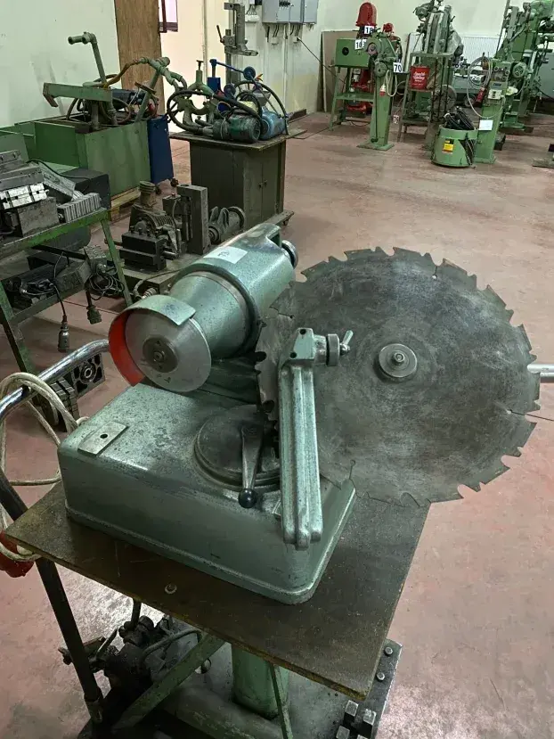 Glodalica Ručna oštrilica za tvrdometalne alatke • 2