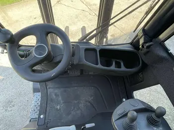 Gasni viljuškar Linde • H14T-01, godište 2015 • slika 2