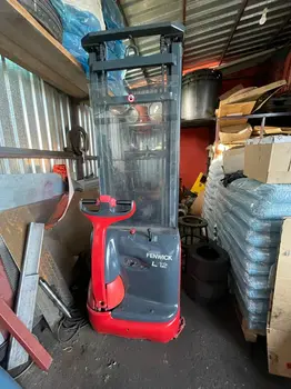 Viljuškari • None • Linde • L12