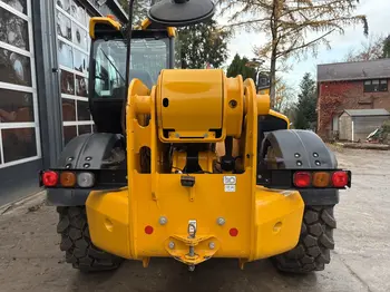 Srednji bager JCB • 540-140, godište 2021 • slika 11