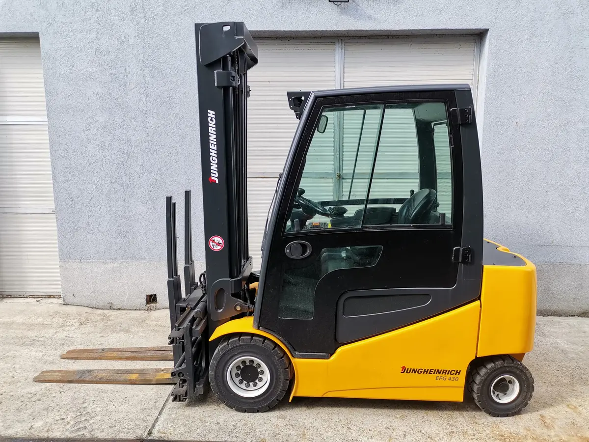 Električni viljuškar Jungheinrich • EFG 430, godište 2012 • 1