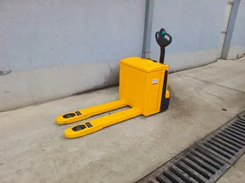 Električni viljuškar Jungheinrich • EJE 118, godište 2017 • slika 3