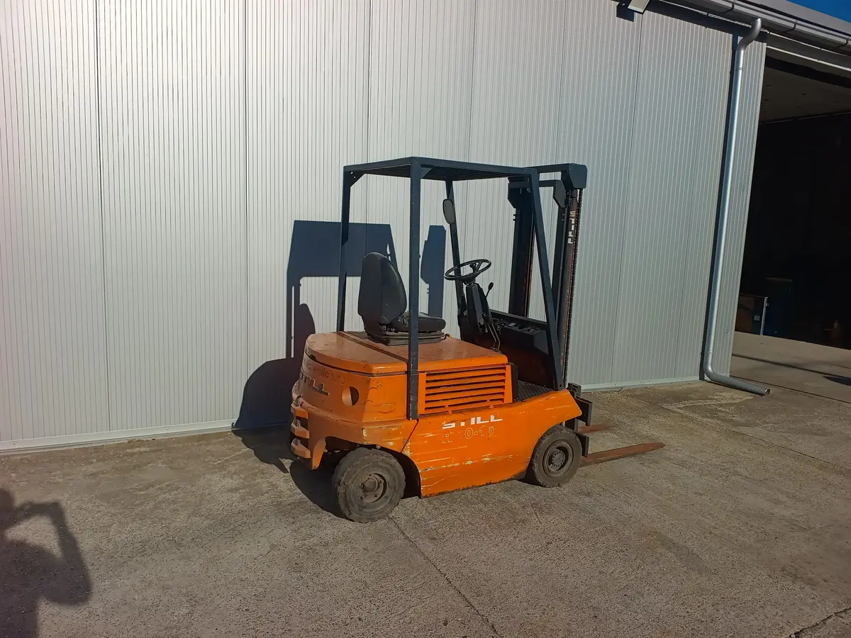 Dizel viljuškar Still • R20-16 • 2