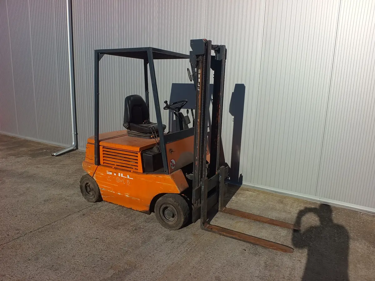 Dizel viljuškar Still • R20-16 • 3