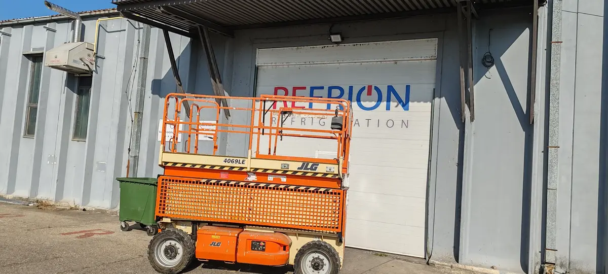 Makazasta platforma Skyjack • Sj2826, godište 2015 • 2