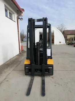 Električni viljuškar Jungheinrich • EFG 425, godište 2004 • slika 3