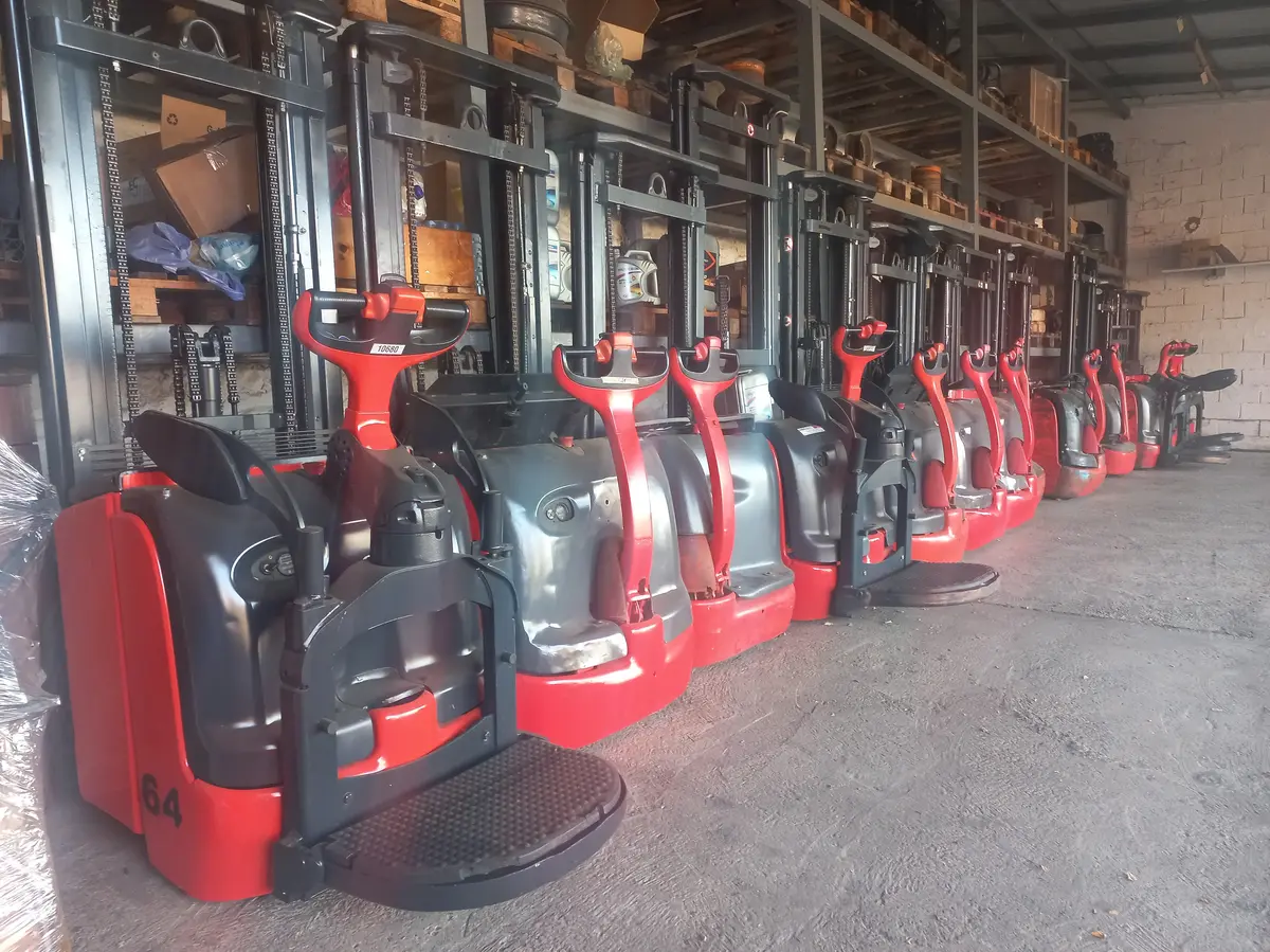 Električni viljuškar Linde • elektro • 1