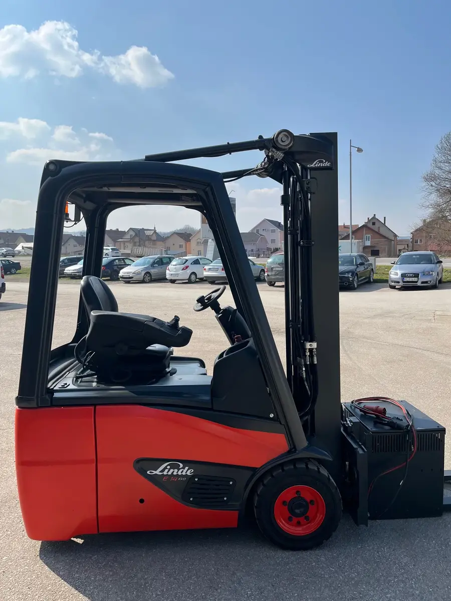 Električni viljuškar Linde • E14 Evo, godište 2020 • 6
