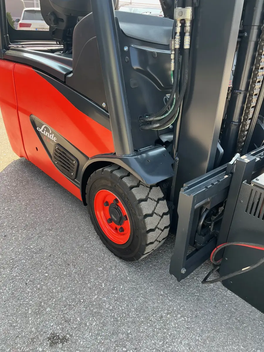 Električni viljuškar Linde • E14 Evo, godište 2020 • 7