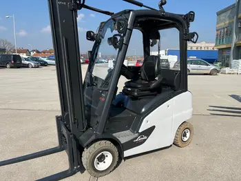 Gasni viljuškar Linde • H18T, godište 2021 • slika 2