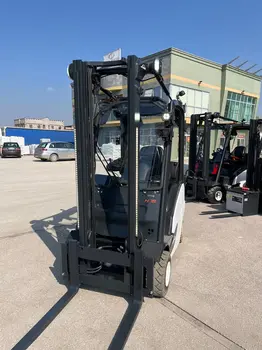 Gasni viljuškar Linde • H18T, godište 2021 • slika 6