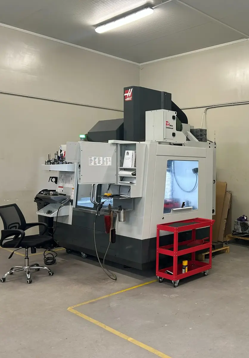 Glodalica Haas • VF2SSYT, godište 2024 • 3