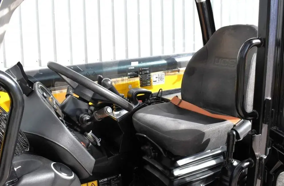 Teleskopski utovarivač / Telehendler JCB • 540 180, godište 2025 • 2