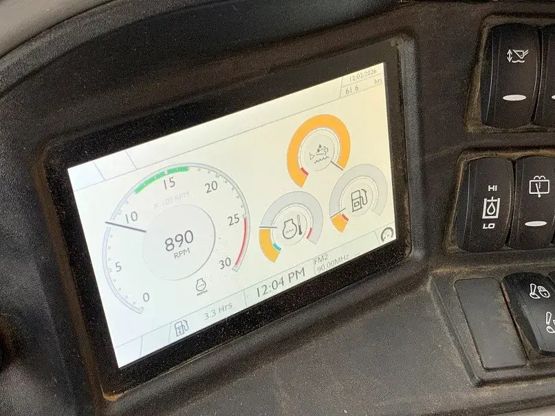 Srednji bager JCB • 3cx PLUS, godište 2024 • 3