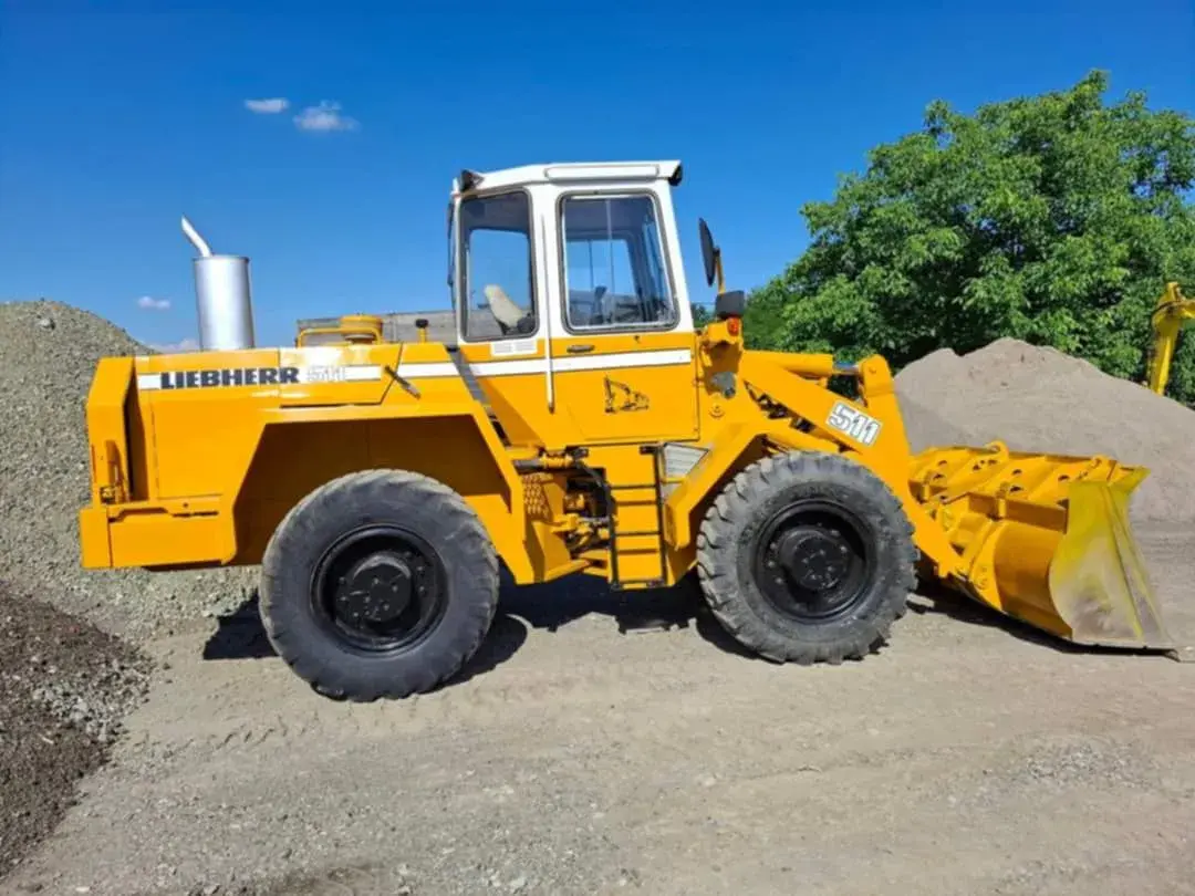 Prednji utovarivač Liebherr • 511 • 11