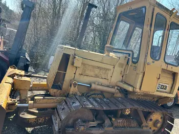 None Caterpillar • D3, godište 1986 • slika 2